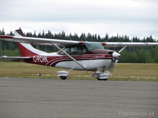 C-FCHK Guardian Aerospace Cessna 182K