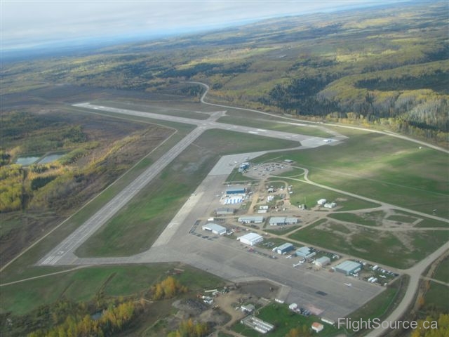 Fort Nelson Airport CYYE