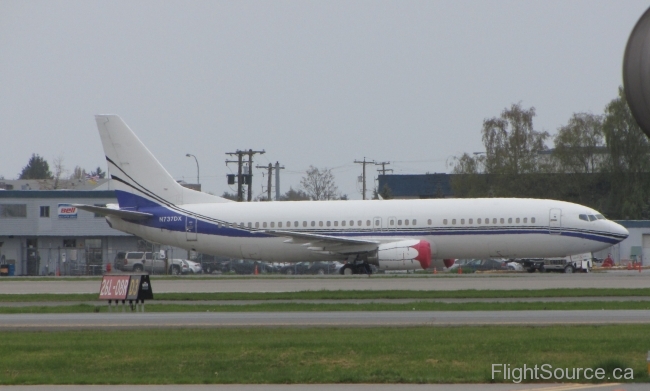 Nashville Predators NHL charter Boeing 737 N737DX