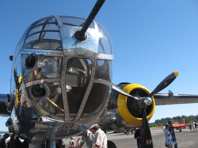 B-25J N1042B Pacific Prowler