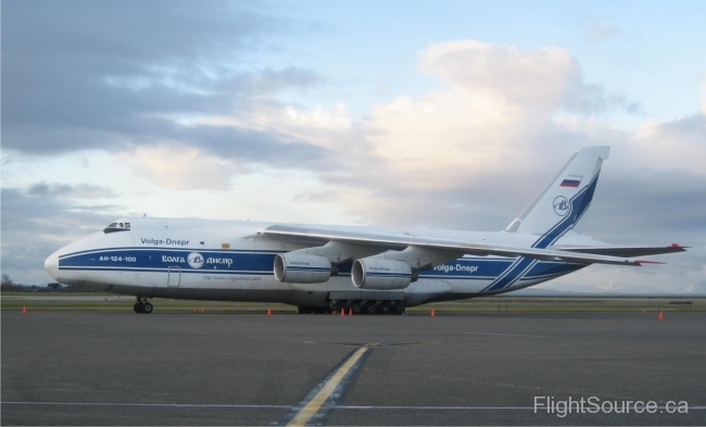 Antonov AN-124-100