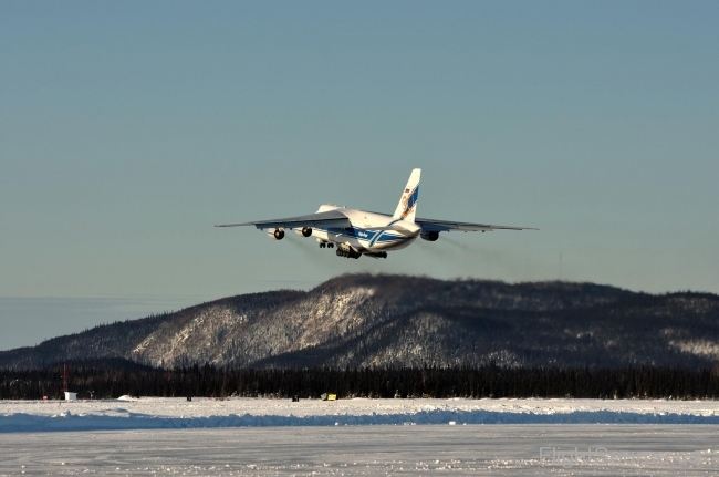 Antonov An-124-100 Ruslan