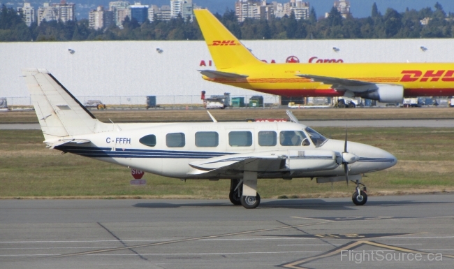 Orca Airways Navajo Chieftan C-FFFH