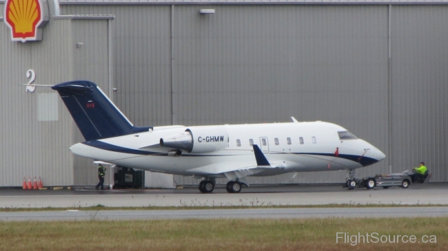 Execaire Challenger 605 C-GHMW