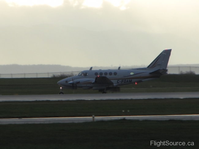 North Cariboo Beech King Air C-FDAM