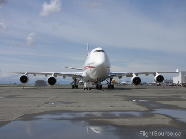 UAE Dubai Air Wing Boeing 747-433M A6-COM