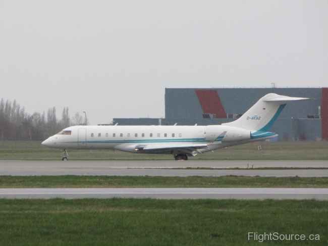 ACM Air Charter Global Express D-AKAZ