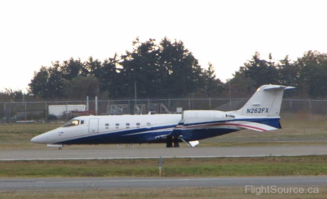 Bombardier Corp Lear 60 N262FX