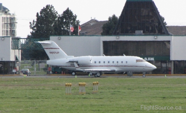 Glenbrook & PA Management Challenger N601JP