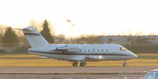 Cameron Henkind Group Challenger 604 N601AD