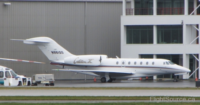 Netjets Sales  Cessna 750 N961QS