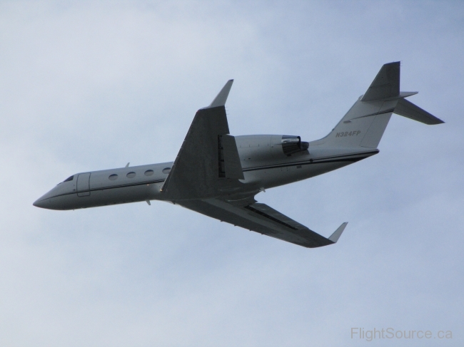 Wilmington Trust Gulfstream GI-V N324FP