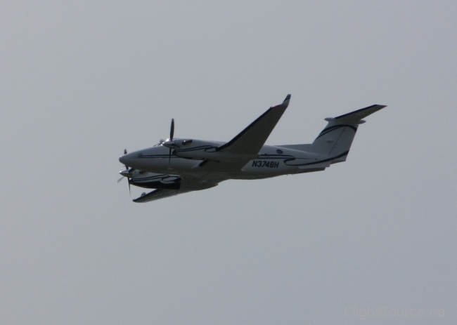 US Bancorp Beechcraft King Air N374BH