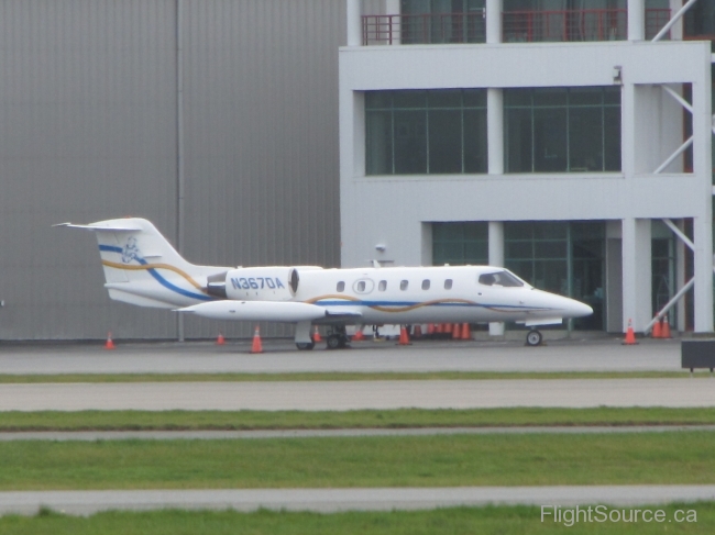 Global Holding Lear 35A N367DA