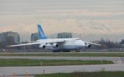 Antonov AN-124-100M UR-82008