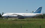 Antonov An-124 UR-82008